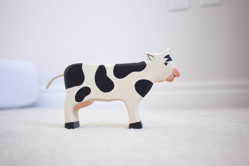Holztiger Cow